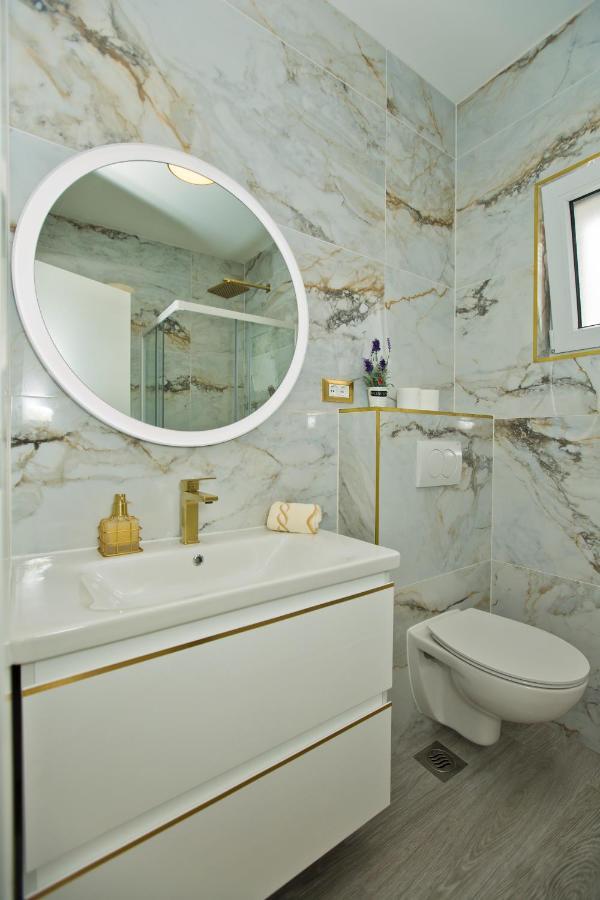 Luxury Apartment Veronika Hvar Town Exterior photo