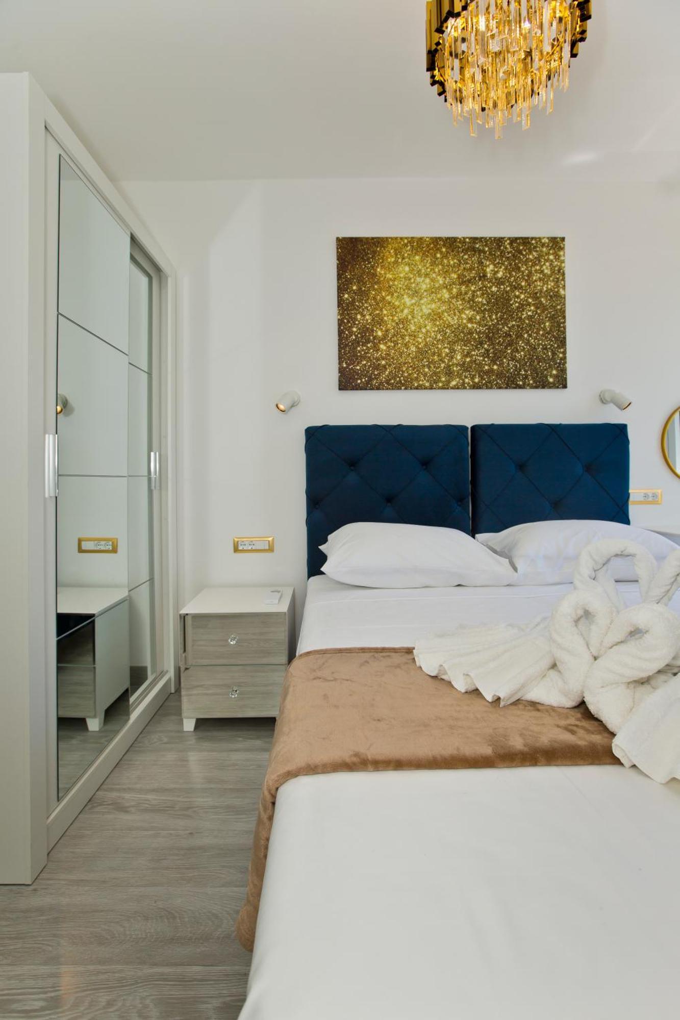Luxury Apartment Veronika Hvar Town Exterior photo